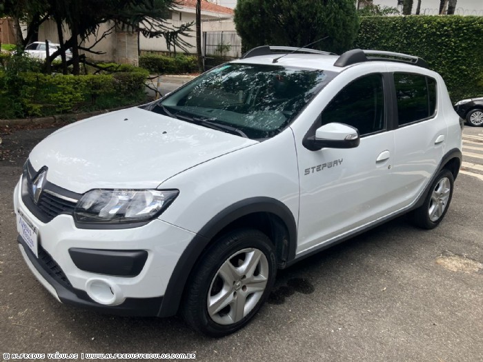 Renault SANDERO STEPWAY EASY 2017/2018